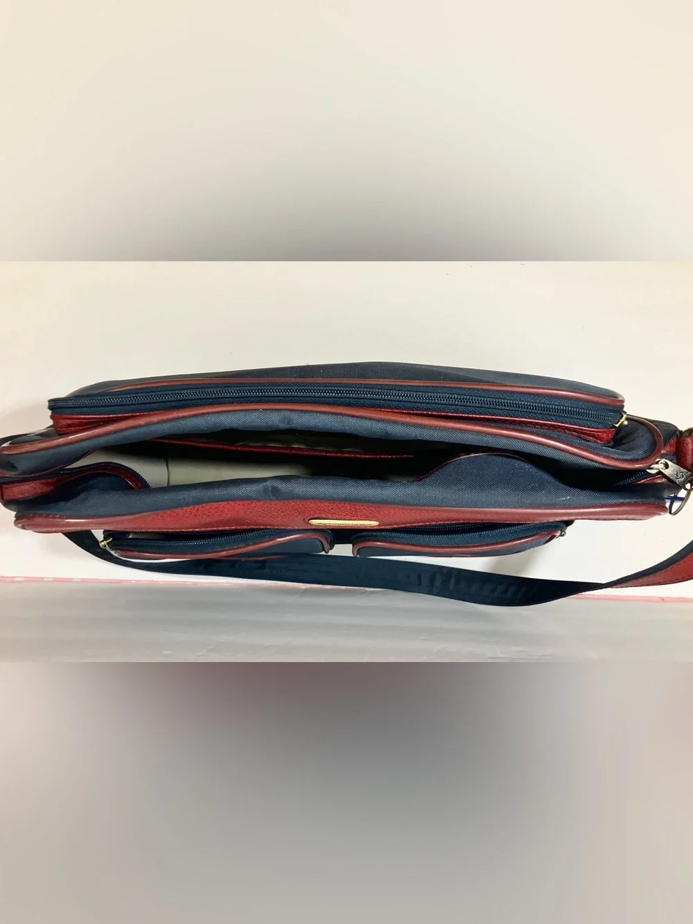 Vintage Samsonite Messenger Shoulder Bag